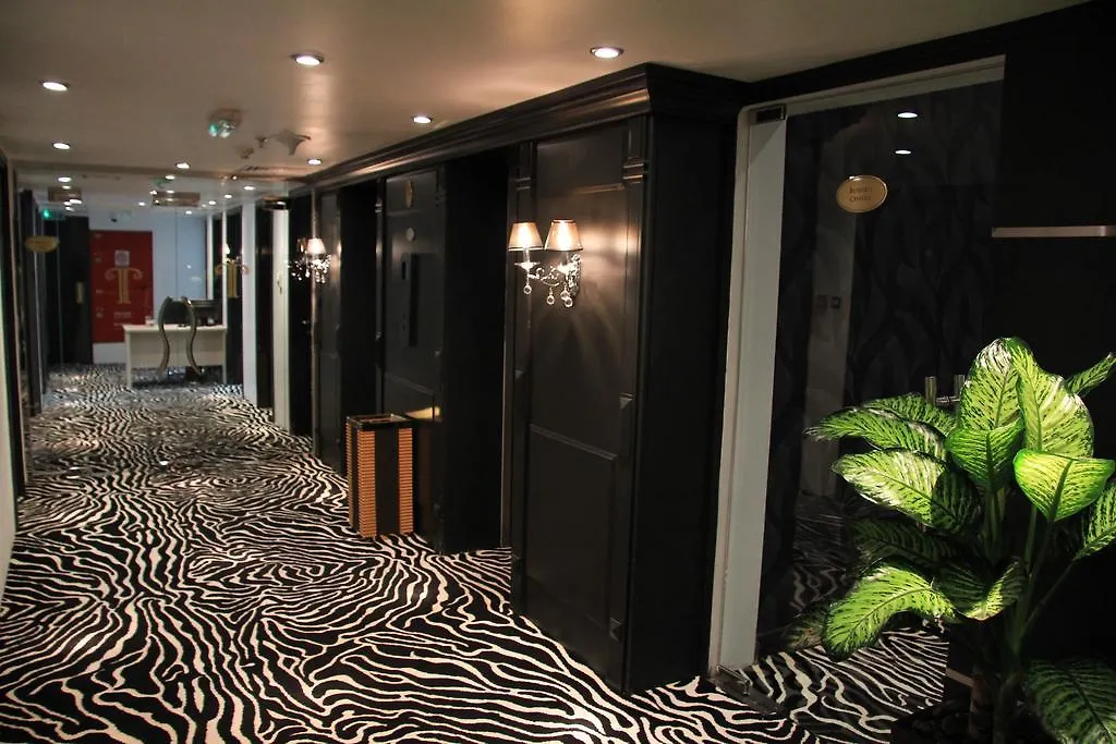 Trianon Royal Hotel Abu Dhabi