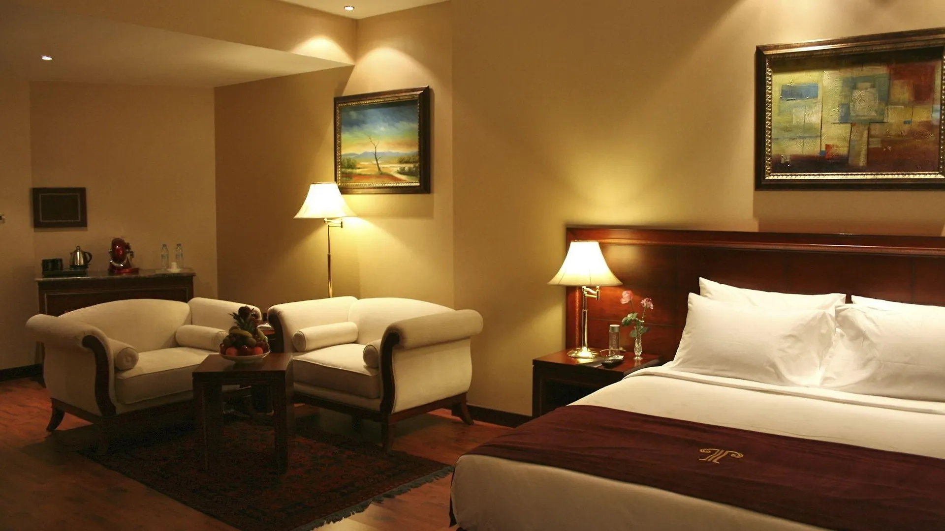 Trianon Royal Hotel Αμπού Ντάμπι 0*,  Ηνωμένα Αραβικά Εμιράτα