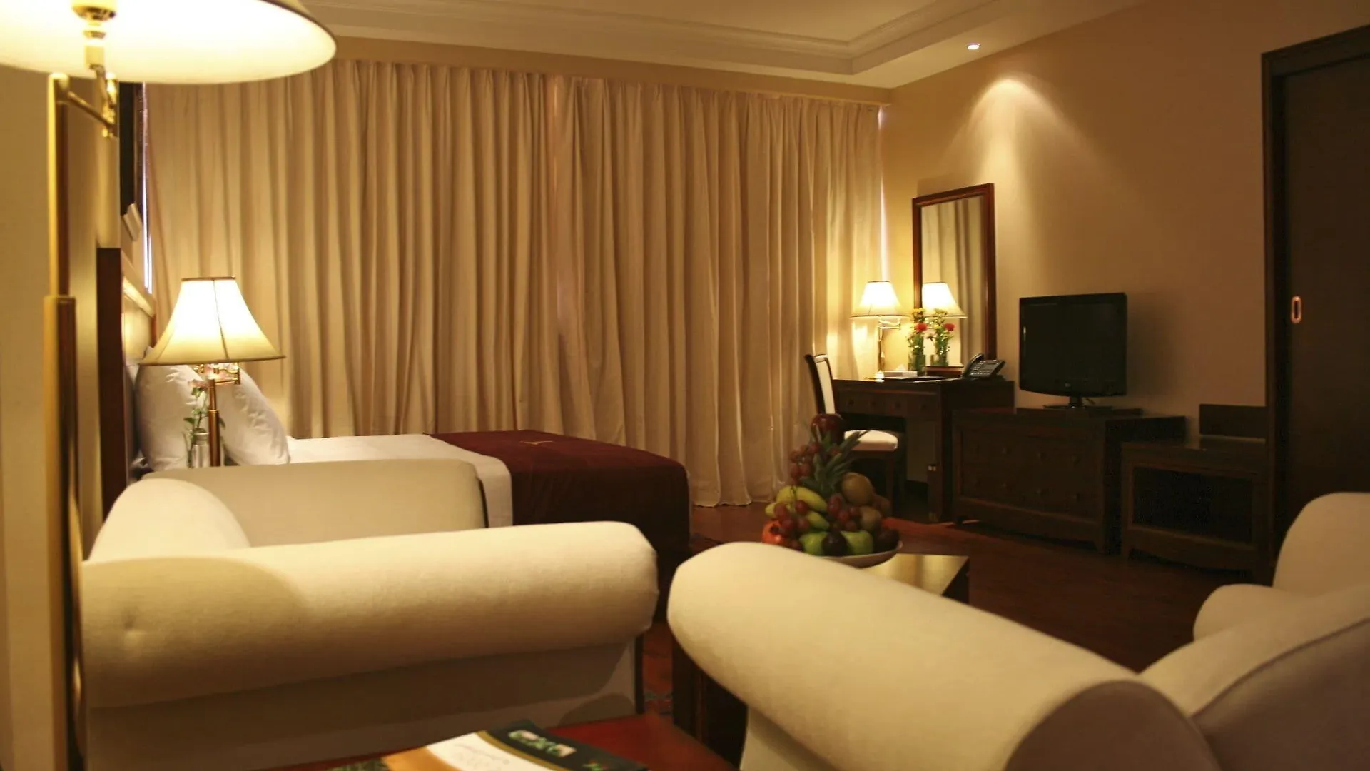 Trianon Royal Hotel Αμπού Ντάμπι 0*,