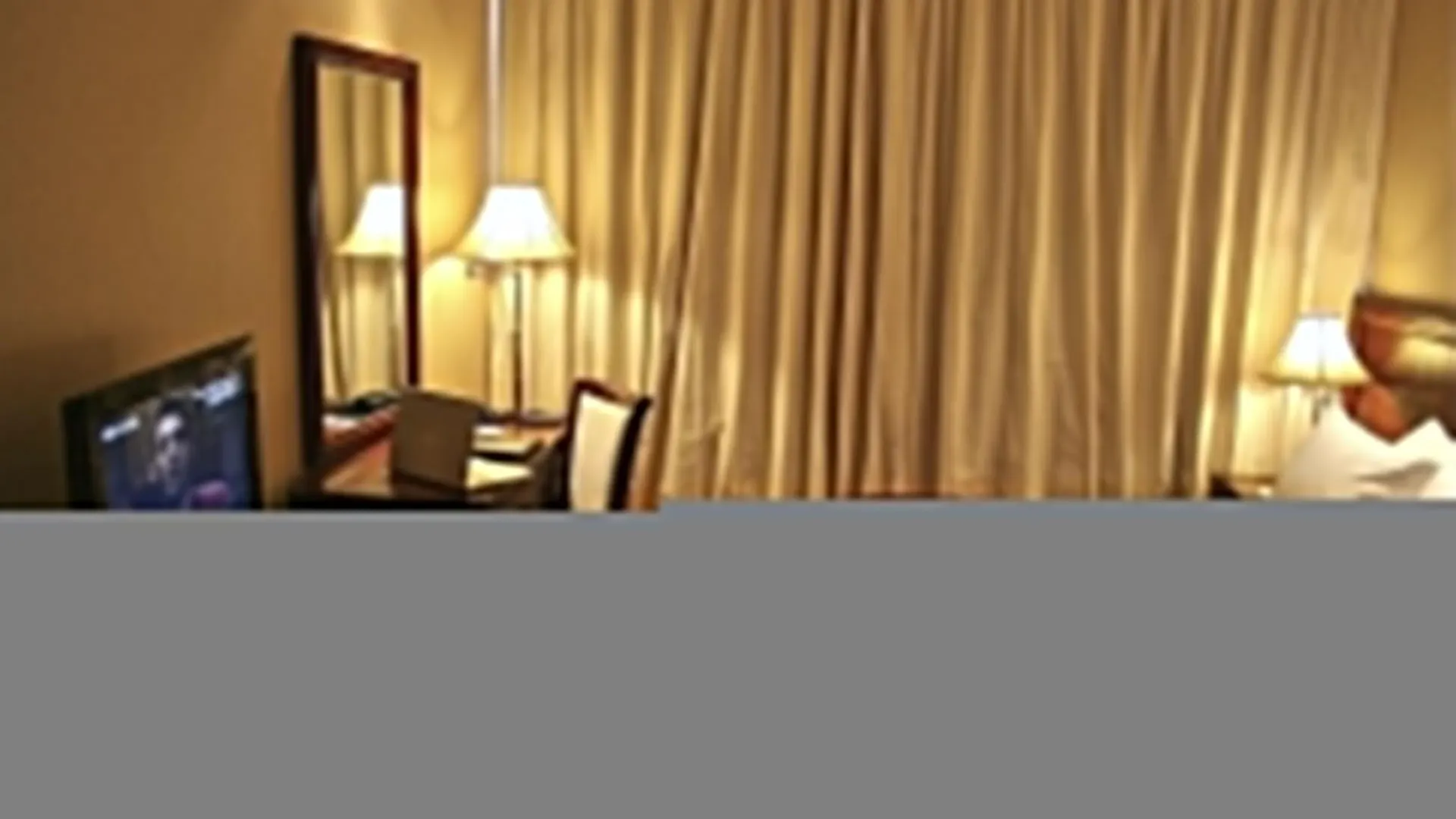 Trianon Royal Hotel Αμπού Ντάμπι
