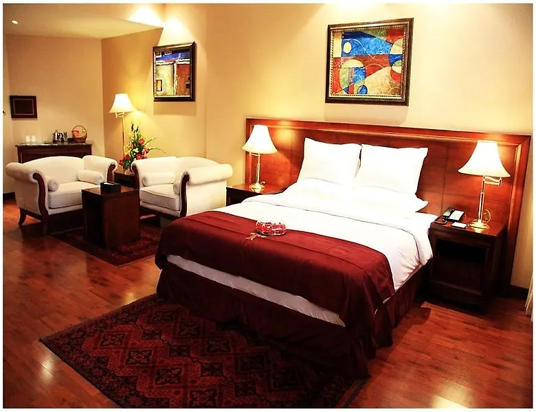 Trianon Royal Hotel Αμπού Ντάμπι